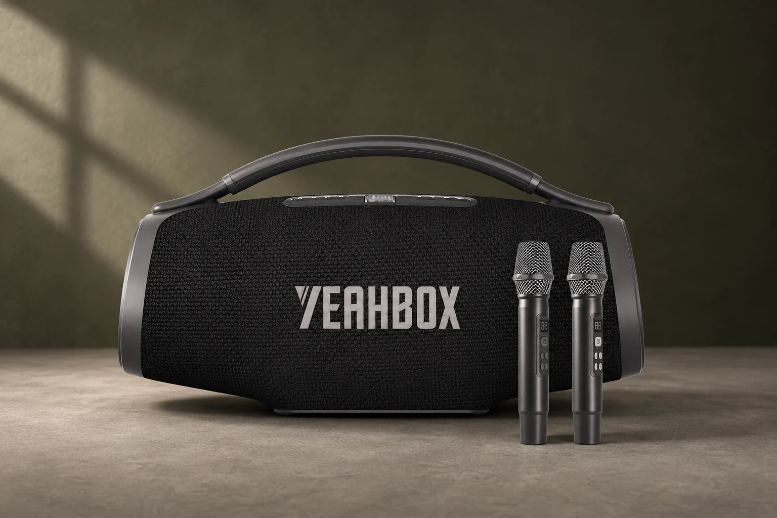 YEAHBOX ULTRA K with its two wireless microphones.